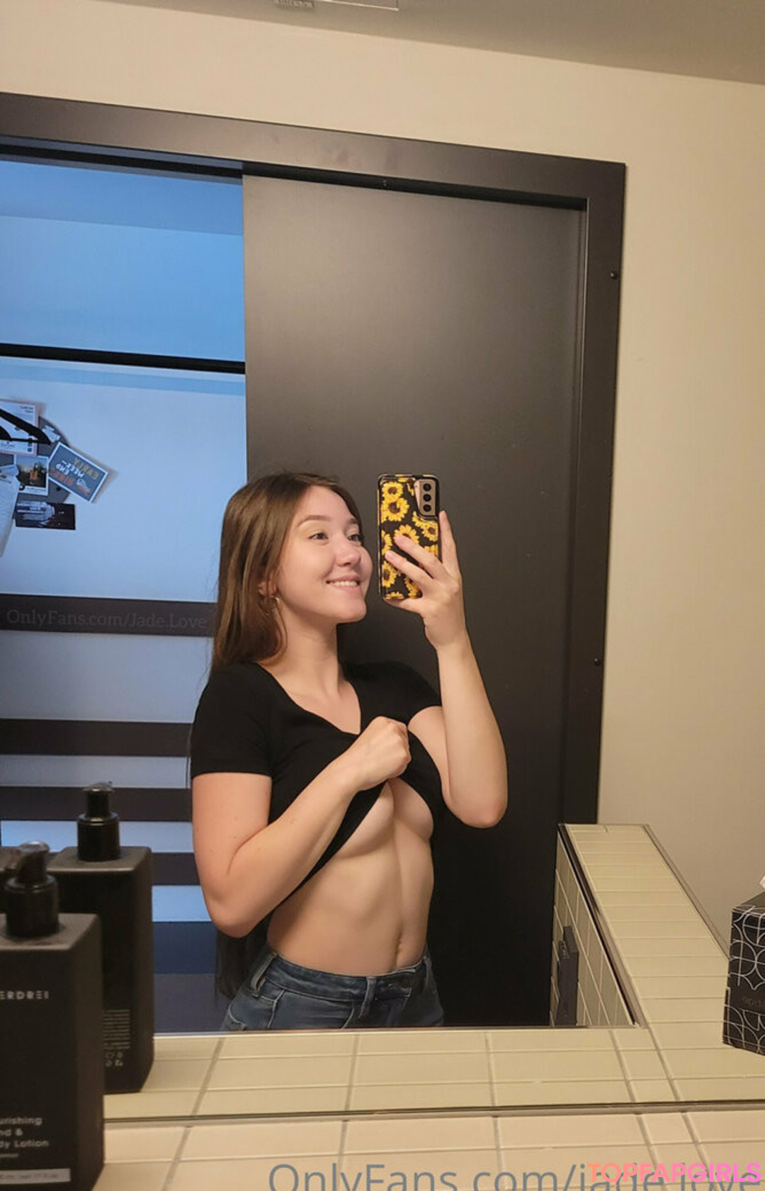 Foto di nudo di fuga di OnlyFans di Jadelove #152 Foto di nudo di fuga di OnlyFans di Jadelove #152