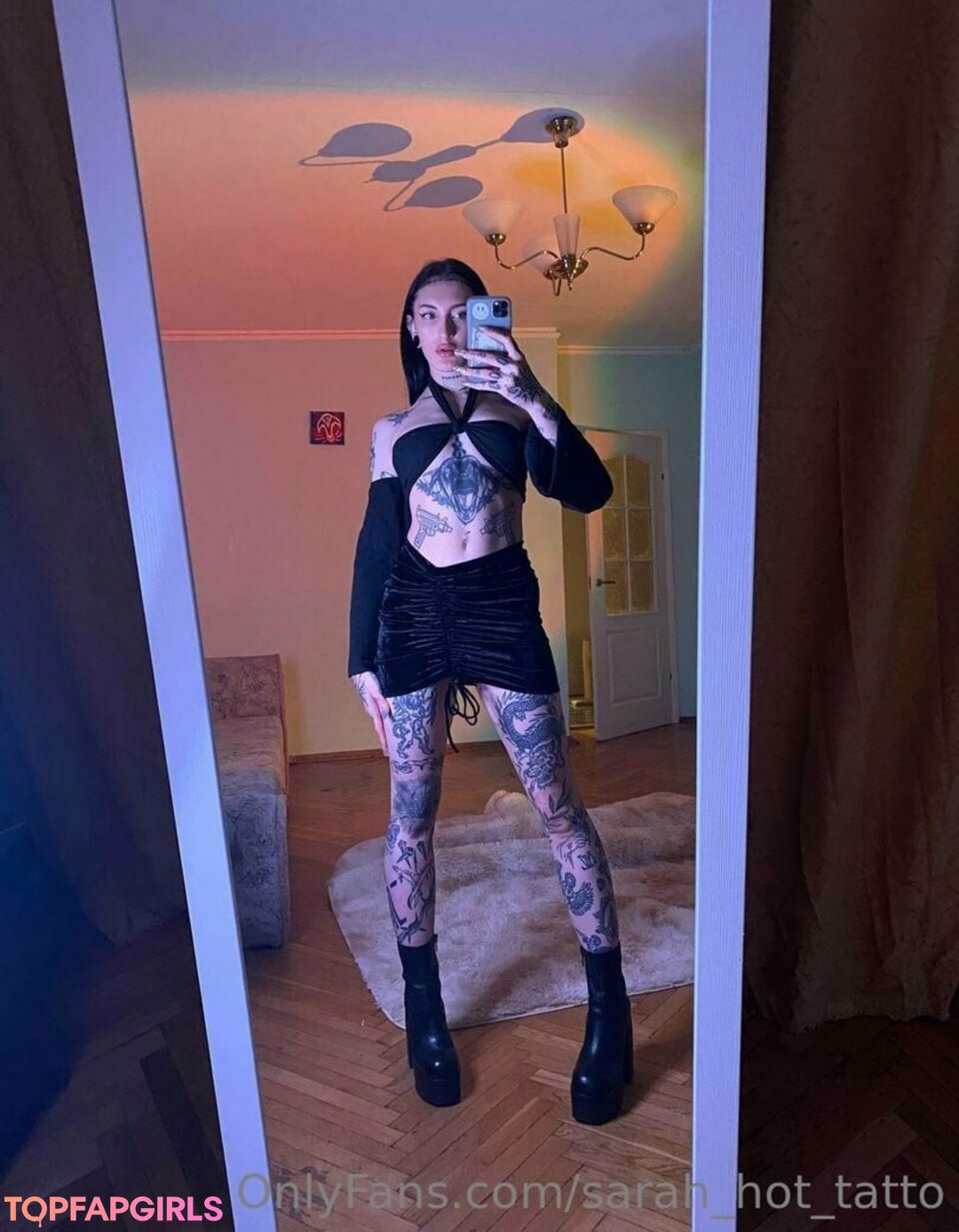 Foto di nudo di fuga di OnlyFans di Sarahhottatto #20 Foto di nudo di fuga di OnlyFans di Sarahhottatto #20