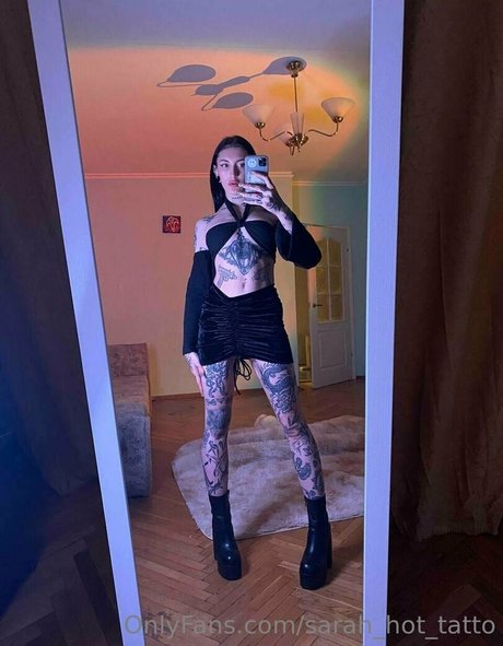 Foto di nudo di fuga di OnlyFans di Sarahhottatto