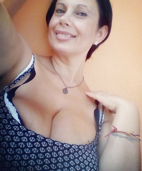 Foto di nudo di fuga di OnlyFans di Emilia Di Giovanni