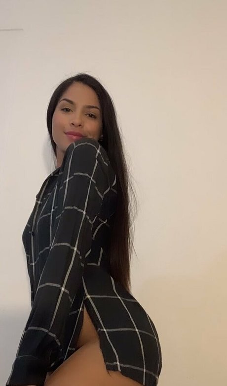 Foto di nudo di fuga di OnlyFans di Emilymoonroe