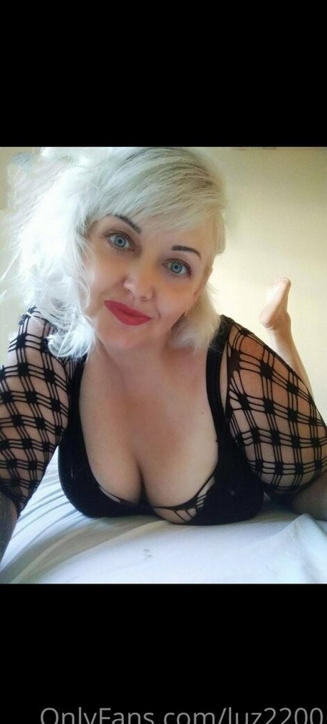 Foto di nudo di fuga di OnlyFans di Luz2200