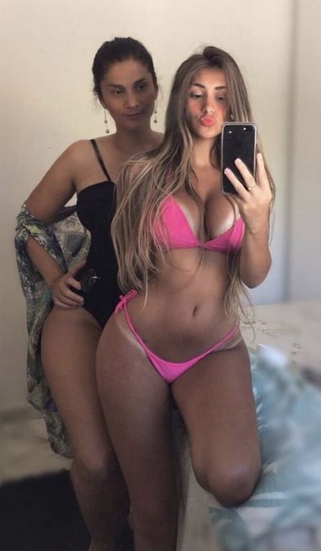 Foto di nudo di fuga di OnlyFans di Debora Borgie