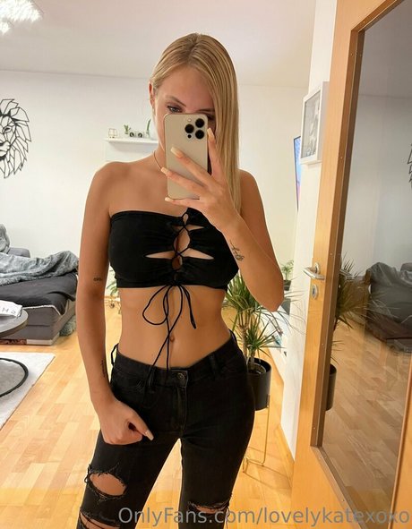 Lovelykatexoxo