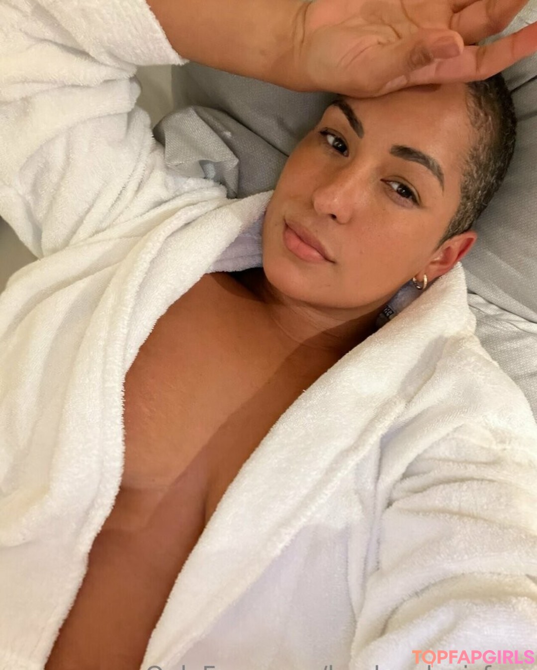 Foto di nudo di fuga di OnlyFans di Hayley Alexis #4 Foto di nudo di fuga di OnlyFans di Hayley Alexis #4