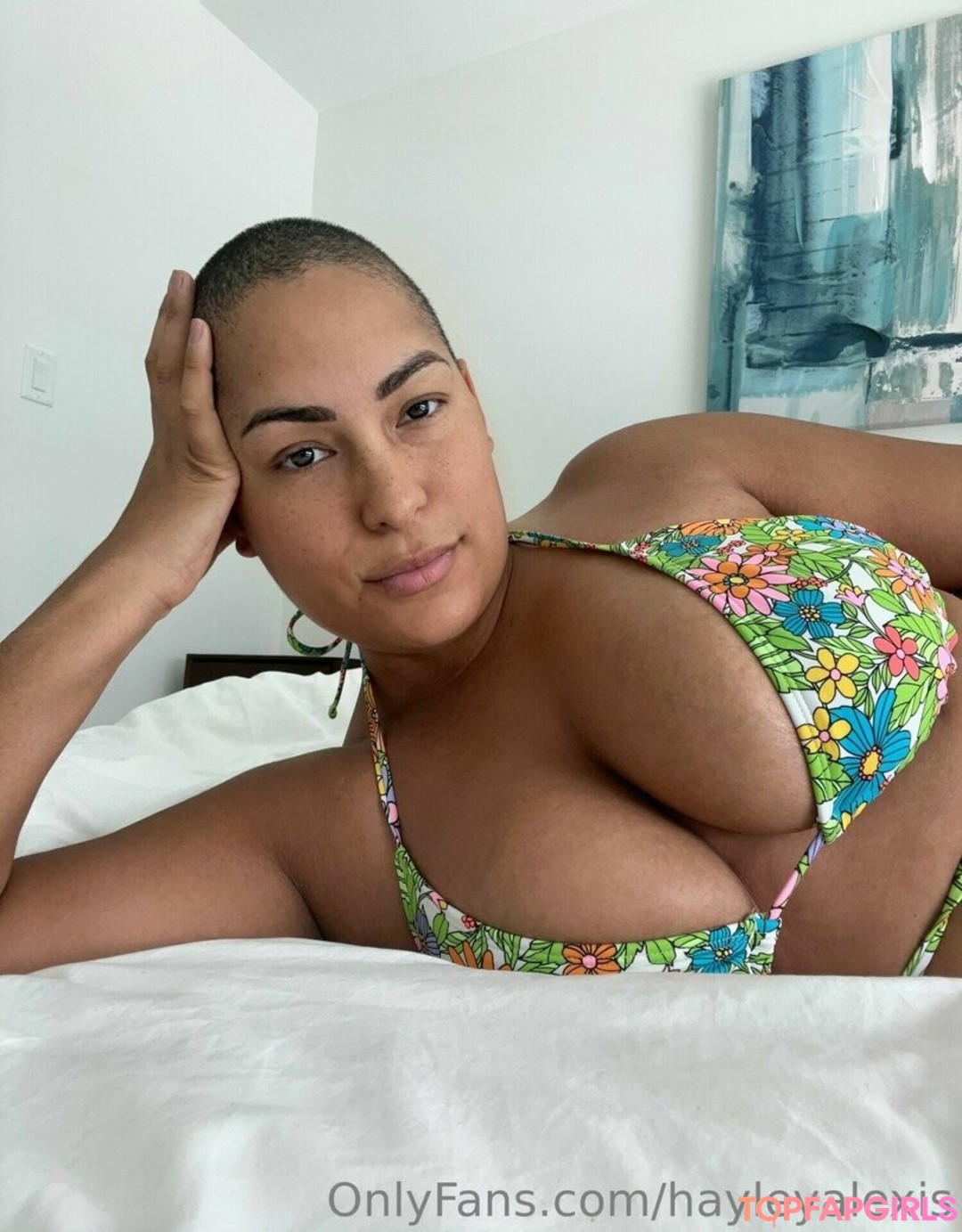 Foto di nudo di fuga di OnlyFans di Hayley Alexis #40 Foto di nudo di fuga di OnlyFans di Hayley Alexis #40