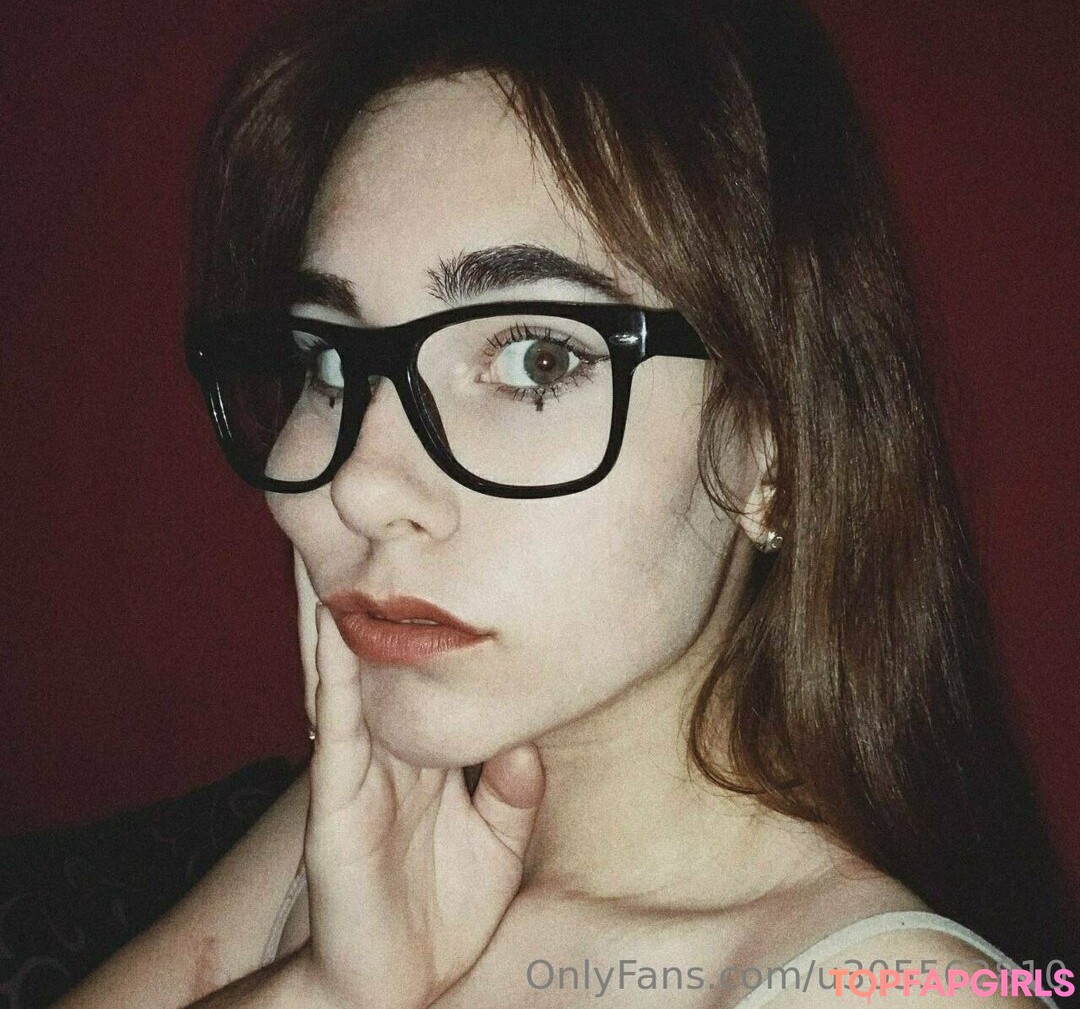 Foto di nudo di fuga di OnlyFans di Babyuntouchable #11 Foto di nudo di fuga di OnlyFans di Babyuntouchable #11