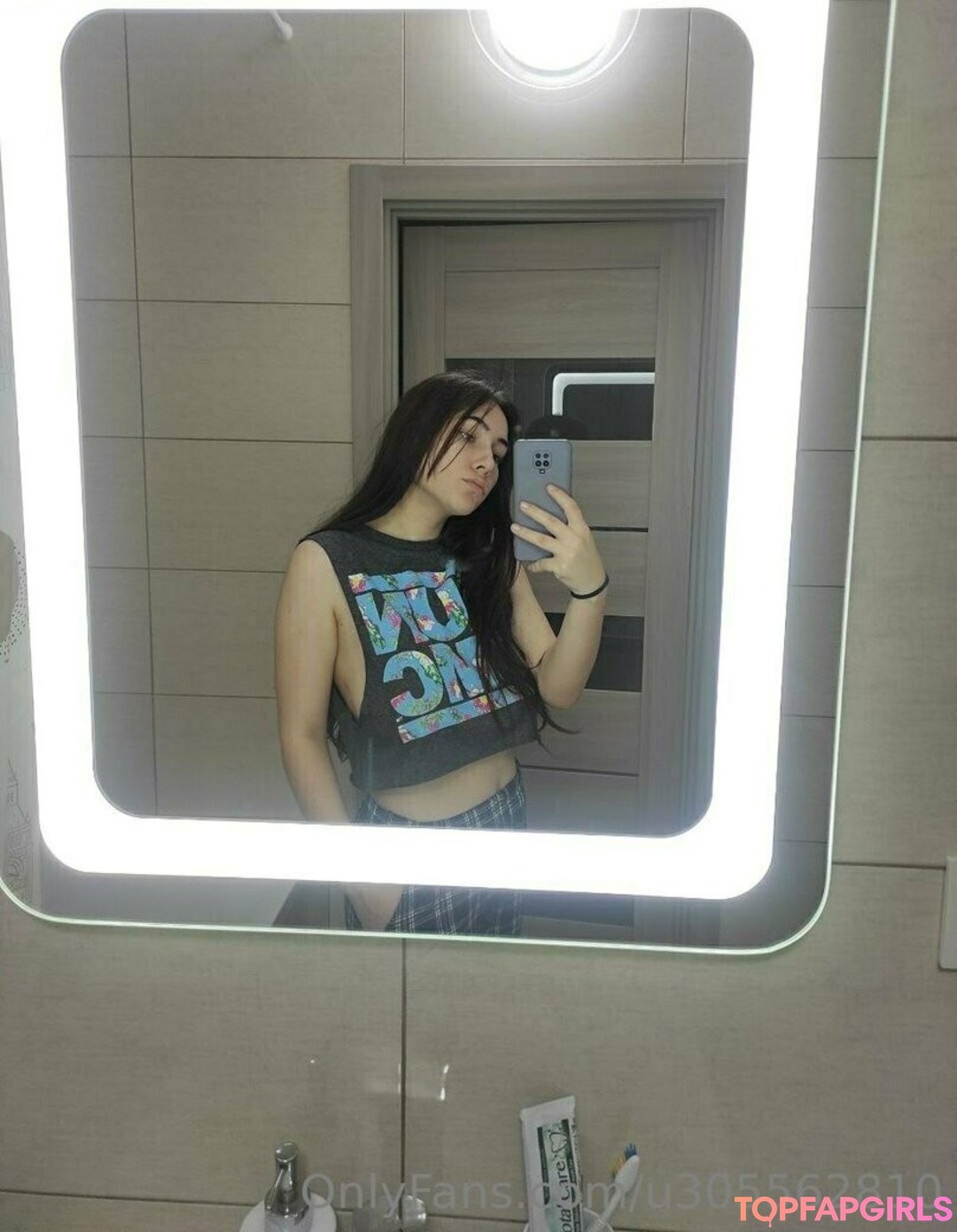 Foto di nudo di fuga di OnlyFans di Babyuntouchable #2 Foto di nudo di fuga di OnlyFans di Babyuntouchable #2