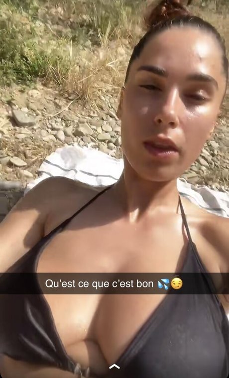 Foto di nudo di fuga di OnlyFans di Laura Petard
