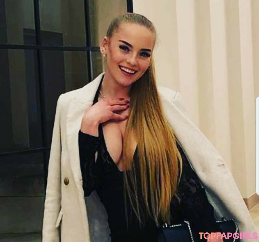 Foto di nudo di fuga di OnlyFans di Oksana Neveselaya #13 Foto di nudo di fuga di OnlyFans di Oksana Neveselaya #13