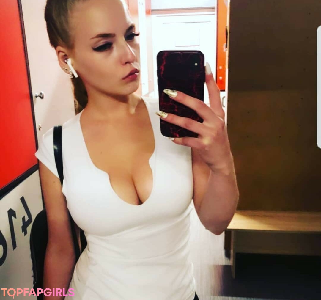 Foto di nudo di fuga di OnlyFans di Oksana Neveselaya #20 Foto di nudo di fuga di OnlyFans di Oksana Neveselaya #20