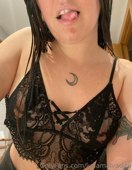 Foto di nudo di fuga di OnlyFans di Evvilmoon