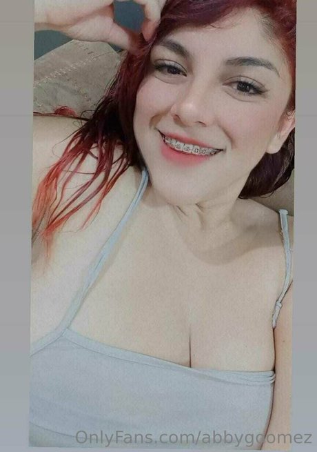 Foto di nudo di fuga di OnlyFans di Abbygoomez