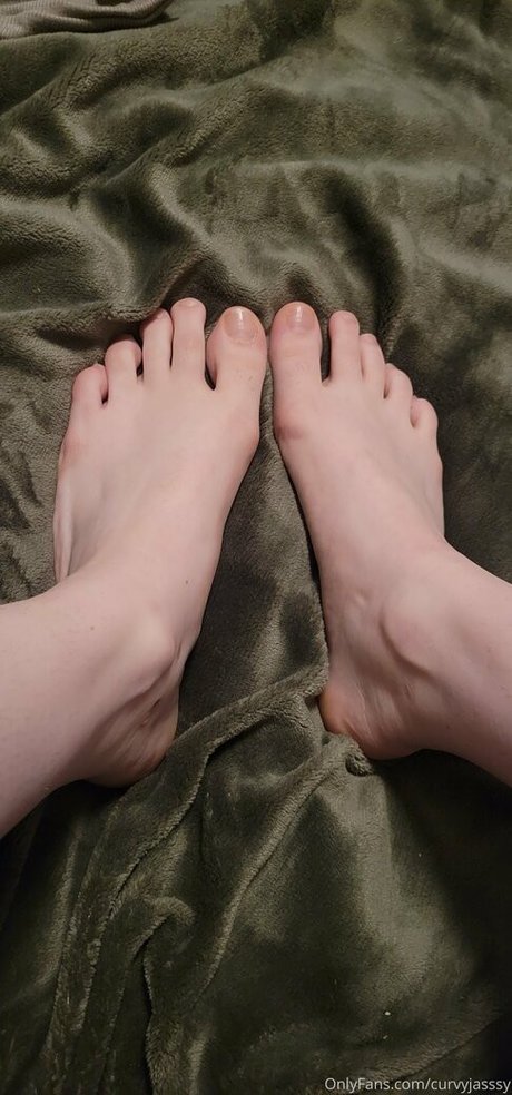 Curvyjasssy
