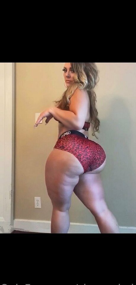 Foto di nudo di fuga di OnlyFans di Sharreebabyy