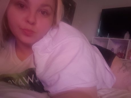 Foto di nudo di fuga di OnlyFans di Amanda Knoxxx