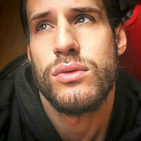 Foto di nudo di fuga di OnlyFans di Alex Caliber