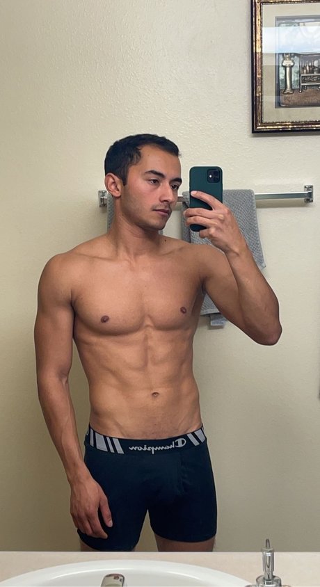 Foto di nudo di fuga di OnlyFans di Oscar