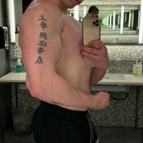 Foto di nudo di fuga di OnlyFans di Nycgingerjock