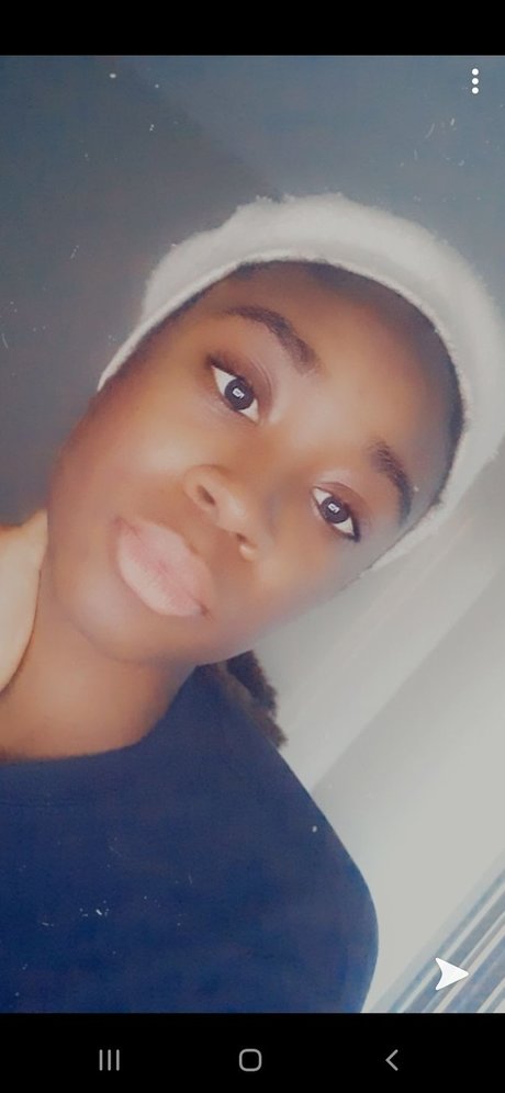 Foto di nudo di fuga di OnlyFans di Abbie Dagrin