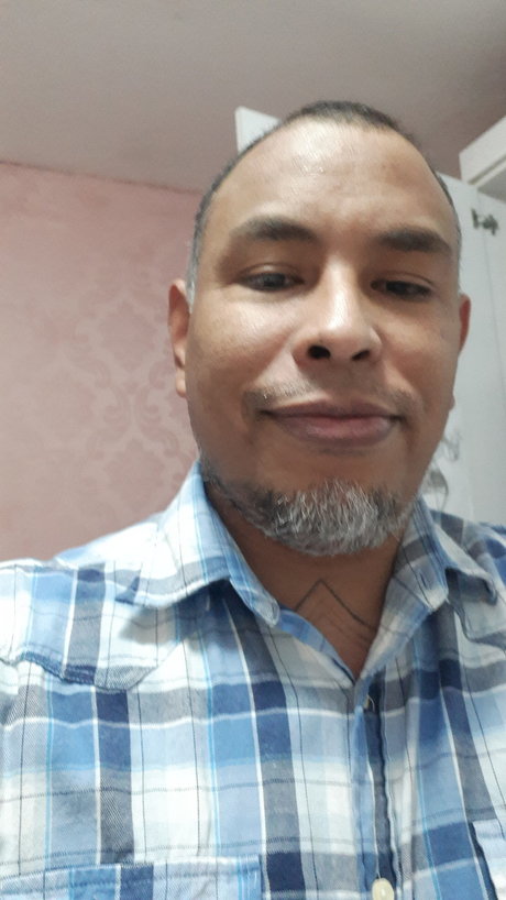 Foto di nudo di fuga di OnlyFans di Aj Silva