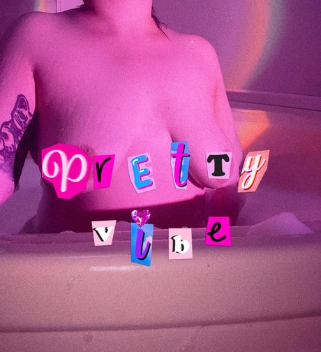 Foto di nudo di fuga di OnlyFans di Pagan