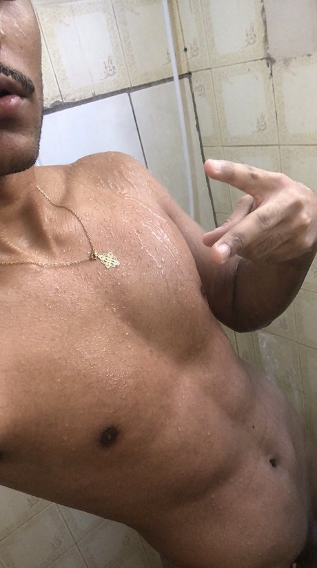 Foto di nudo di fuga di OnlyFans di Guilherme