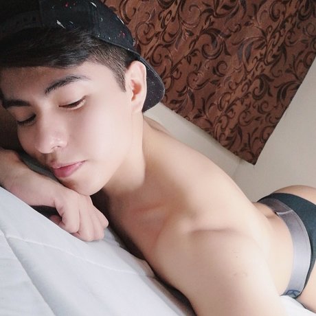 Foto di nudo di fuga di OnlyFans di Alan Prince