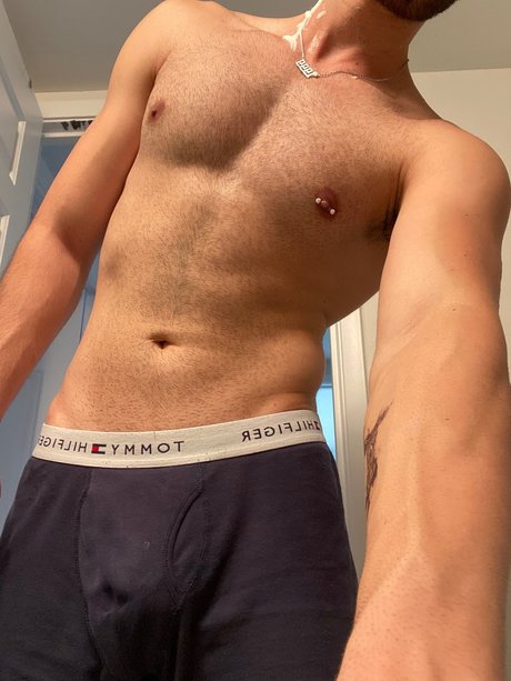 Foto di nudo di fuga di OnlyFans di Parshan