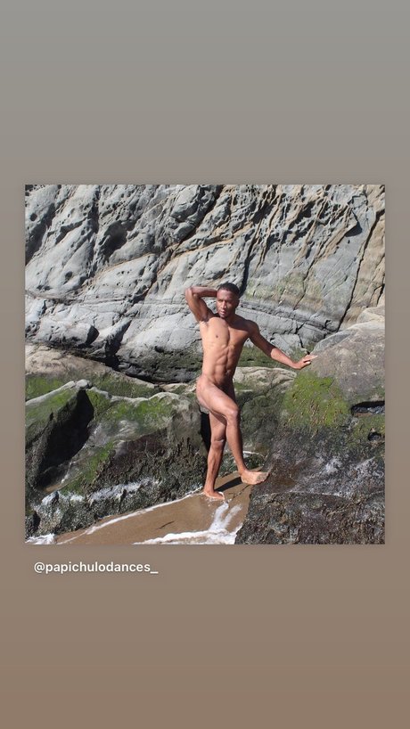 Foto di nudo di fuga di OnlyFans di Hasani
