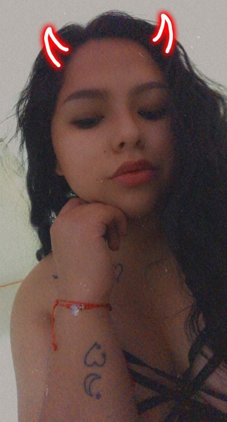 Foto di nudo di fuga di OnlyFans di Alesita Hot
