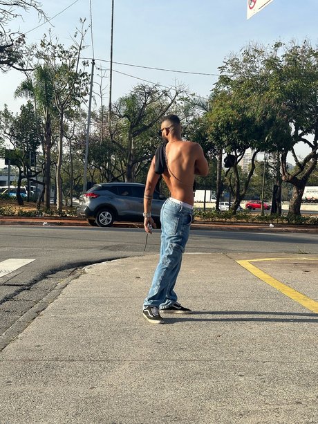 Foto di nudo di fuga di OnlyFans di Pedro Viana