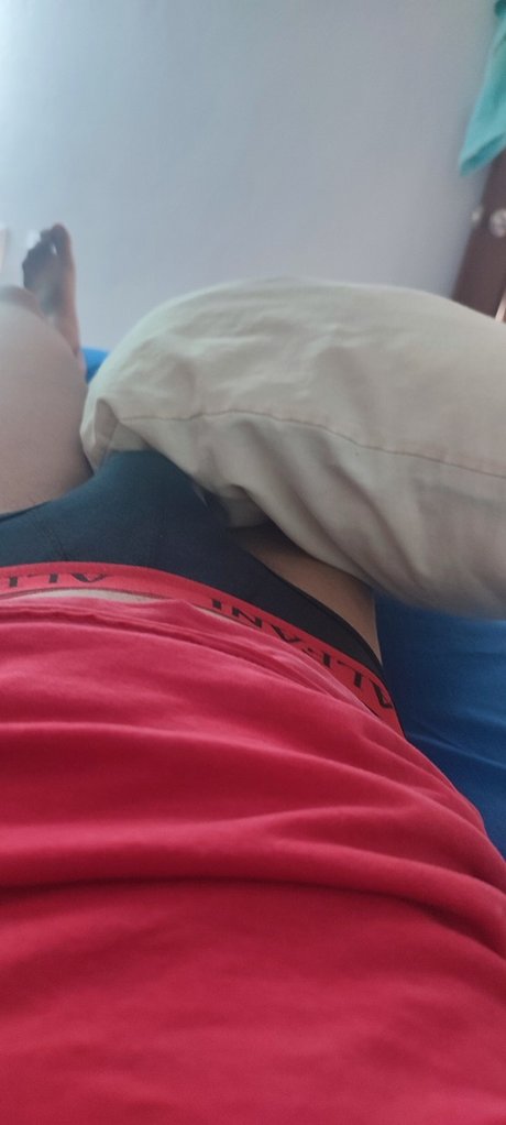 Foto di nudo di fuga di OnlyFans di Paz J