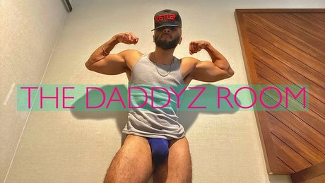 Foto di nudo di fuga di OnlyFans di Daddyzroom