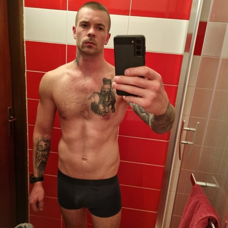 Foto di nudo di fuga di OnlyFans di Pkpalipk