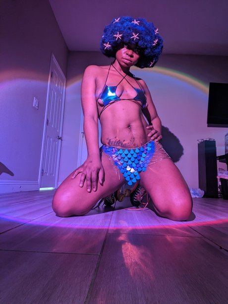 Foto di nudo di fuga di OnlyFans di Dawn