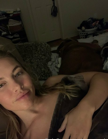 Foto di nudo di fuga di OnlyFans di Maryab