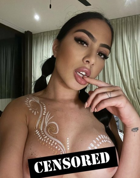 Foto di nudo di fuga di OnlyFans di Emxuncut