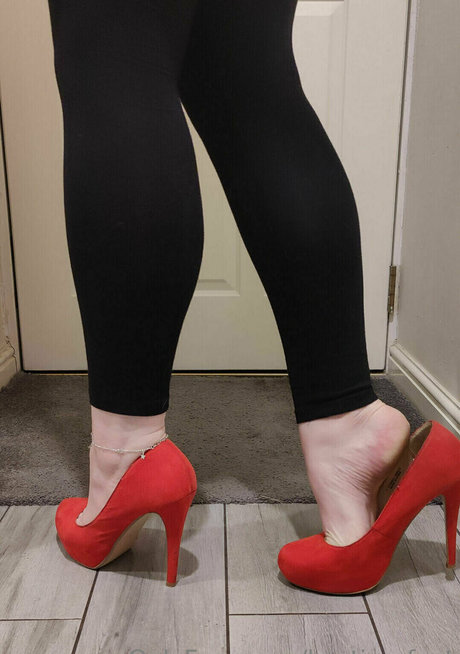 Foto di nudo di fuga di OnlyFans di Kaytiesfeet