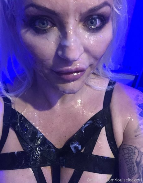 Foto di nudo di fuga di OnlyFans di Louiseleexxx1