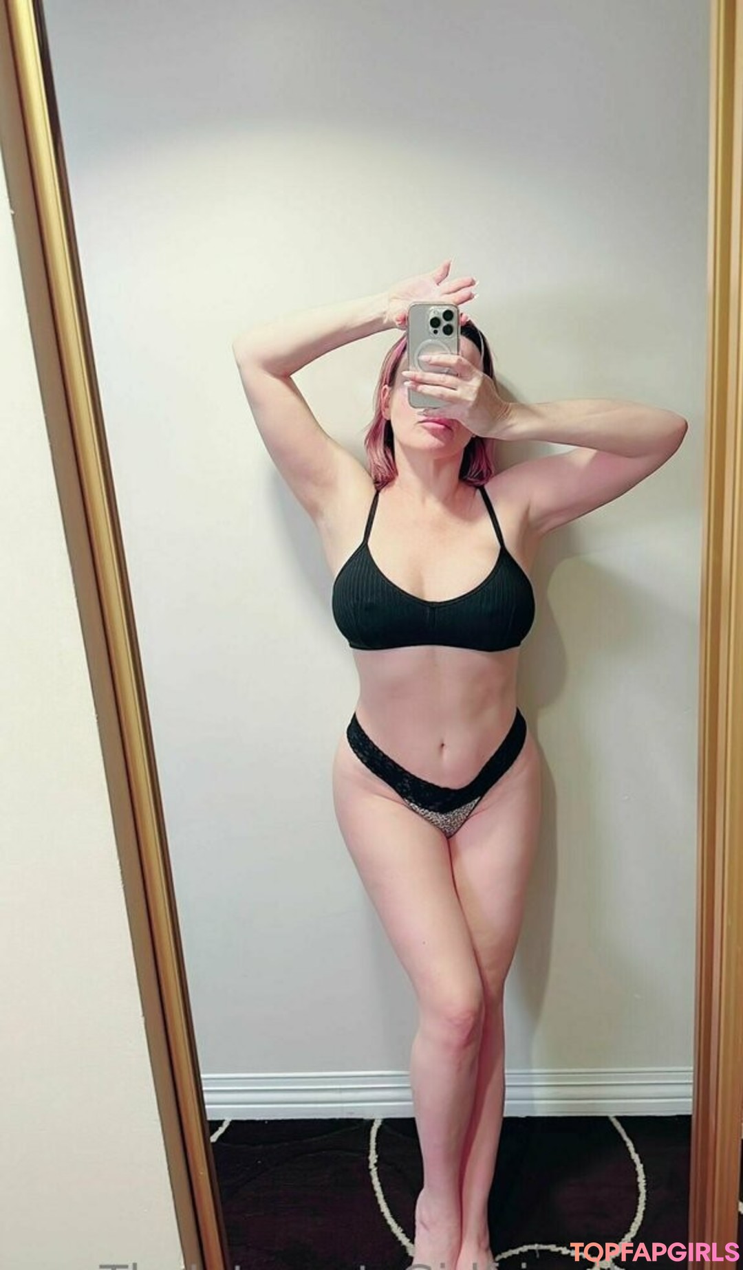 Foto di nudo di fuga di OnlyFans di Danadearmondfree #111 Foto di nudo di fuga di OnlyFans di Danadearmondfree #111