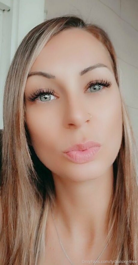 Foto di nudo di fuga di OnlyFans di Lydialuxyfree