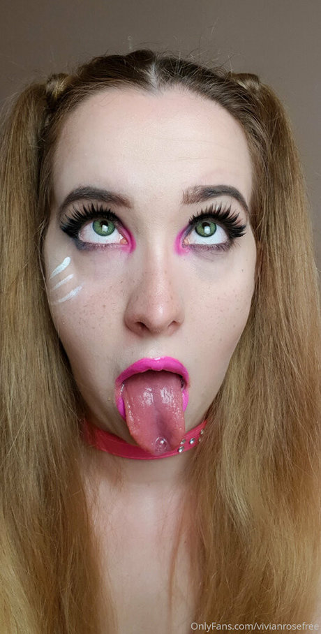 Foto di nudo di fuga di OnlyFans di Vivianrosefree