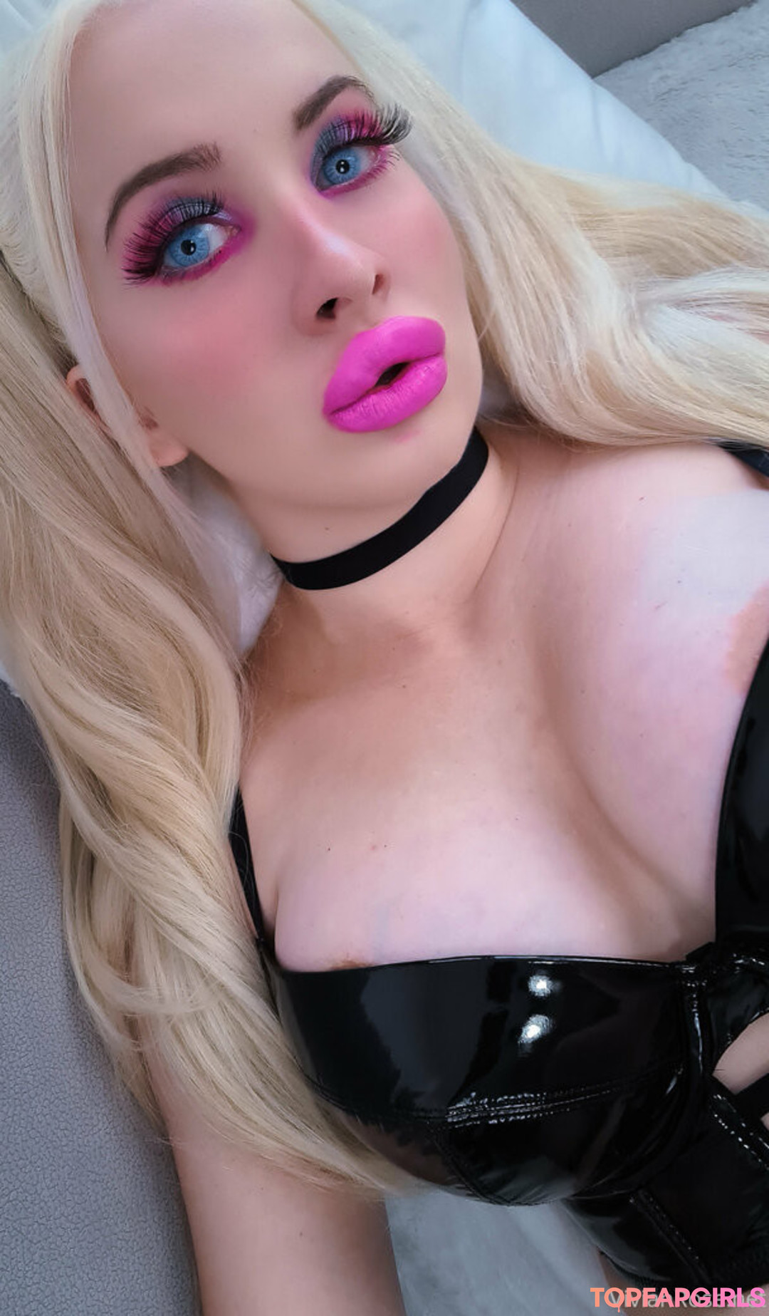 Foto di nudo di fuga di OnlyFans di Vivianrosefree #28 Foto di nudo di fuga di OnlyFans di Vivianrosefree #28