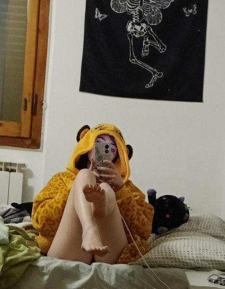 Foto di nudo di fuga di OnlyFans di Alucarynmoon