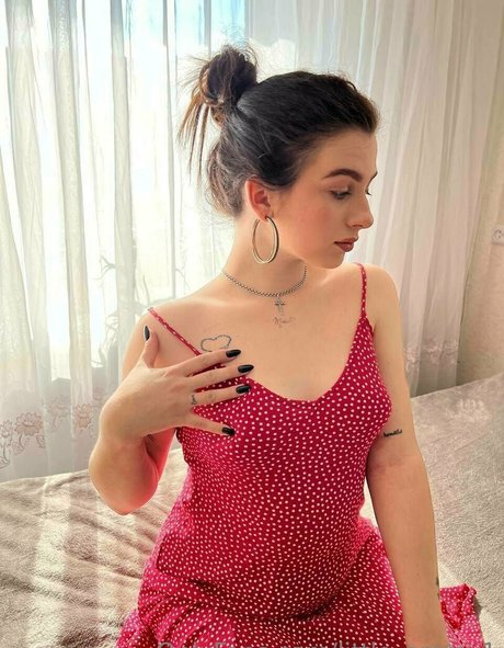 Foto di nudo di fuga di OnlyFans di Littleemmy1