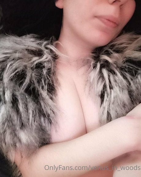 Foto di nudo di fuga di OnlyFans di Venusinwoods