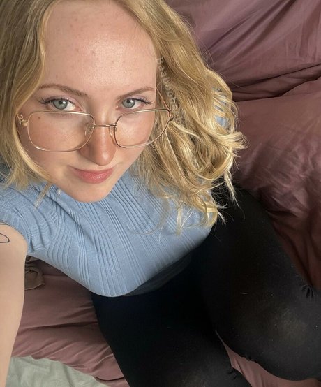 Foto di nudo di fuga di OnlyFans di Lucy Goosey