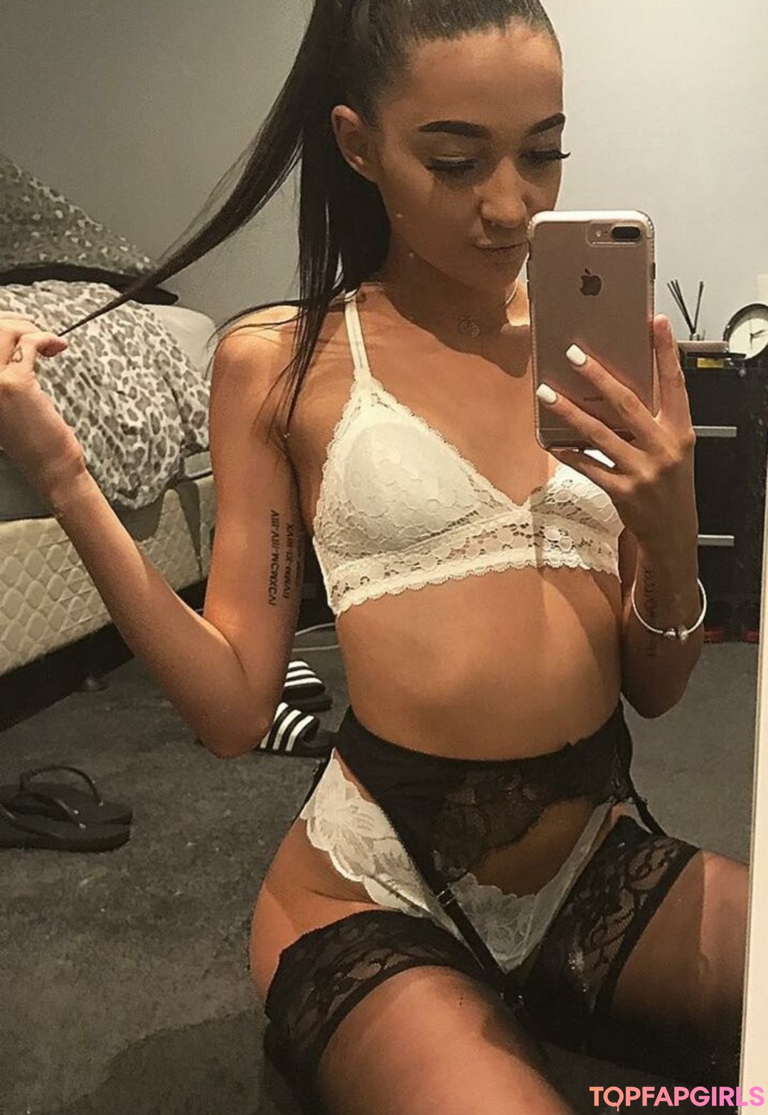 Foto di nudo di fuga di OnlyFans di Lucy Goosey #5 Foto di nudo di fuga di OnlyFans di Lucy Goosey #5
