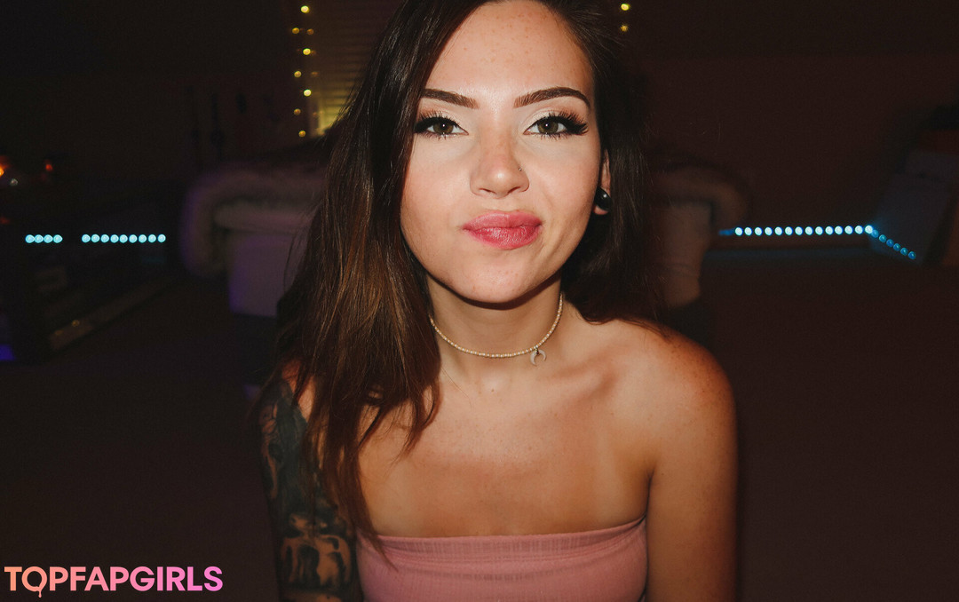 Foto di nudo di fuga di OnlyFans di Jessicagoldingfree #60 Foto di nudo di fuga di OnlyFans di Jessicagoldingfree #60